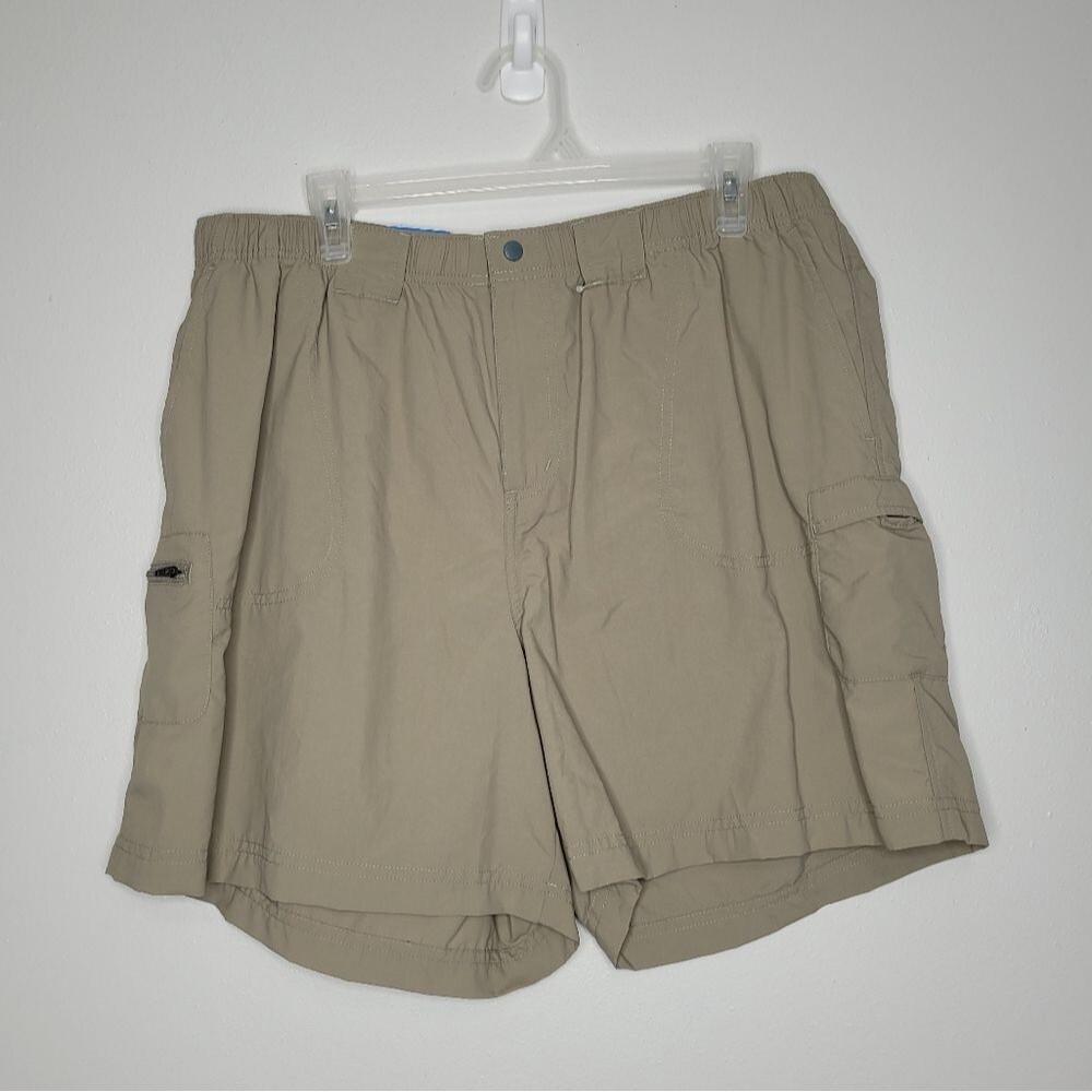 Columbia nylon regular fit hiking camping outdoor shorts plus size 1x NWT